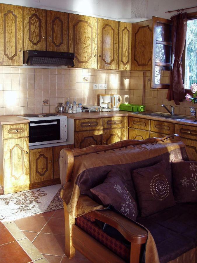 Elpidas Holiday House Kardhamili Bagian luar foto