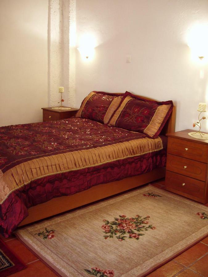 Elpidas Holiday House Kardhamili Bagian luar foto