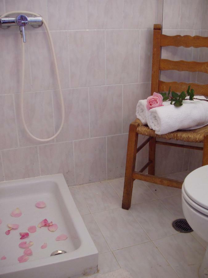 Elpidas Holiday House Kardhamili Bagian luar foto